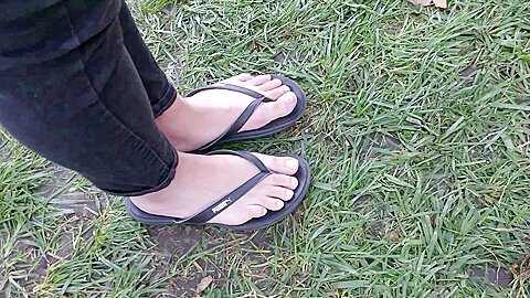 Candid Petite Asian College Girl Feet In Flip Flops Hd
