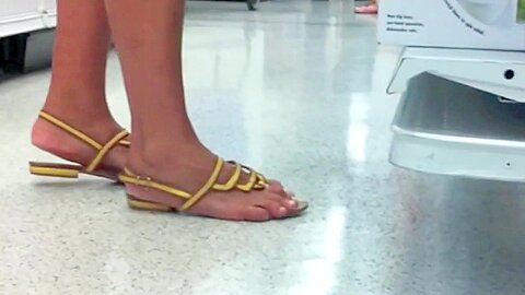 Candid Sandals Toe Wiggling Shoeplay...