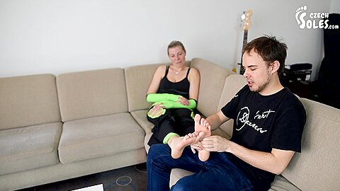 Cute Lady Gets Her Mature Feet Sniffed And Massaged On The Sofa Czech...